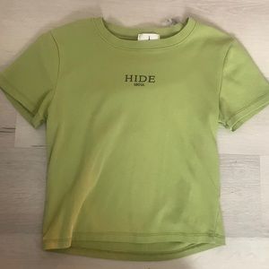 hide seoul green baby tee